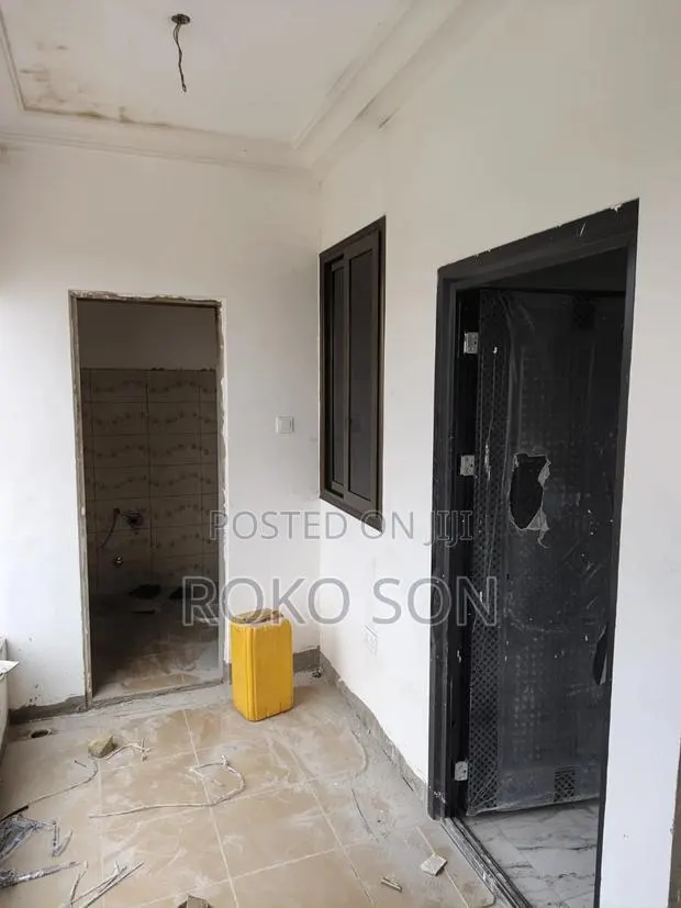 Mini Flat in Dr Roko, Fan Milk for rent · Photo 1
