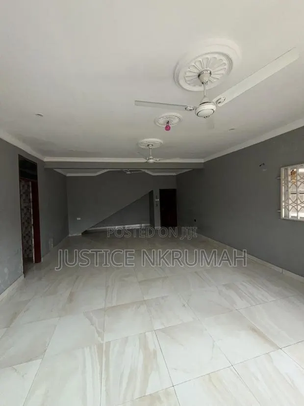2bdrm Apartment in Mr. Justice Estate, Old Barrier for rent · Photo 1