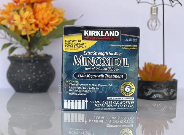 Full Box of Original Kirkland Minoxidil - For Beard and Hair · Photo 1