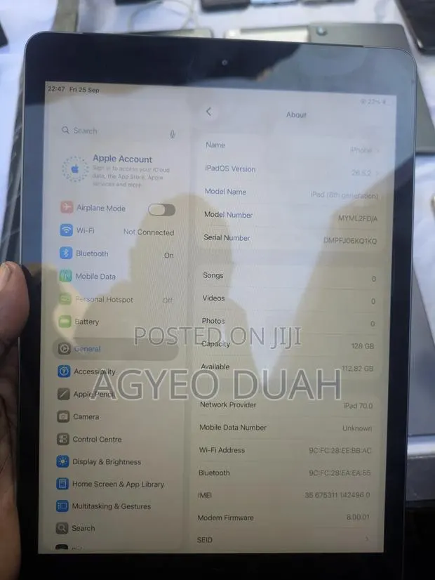 Apple iPad Pro 9.7 (2016) 128 GB Gray · Photo 1