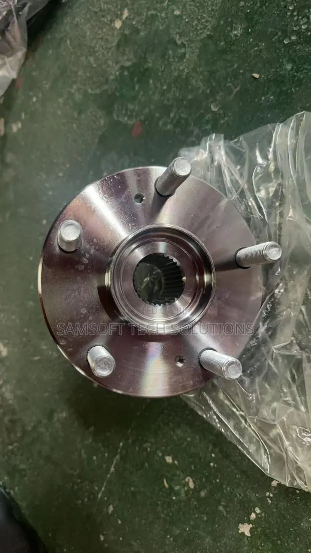 Honda CRV 2020 Front HUB · Photo 1