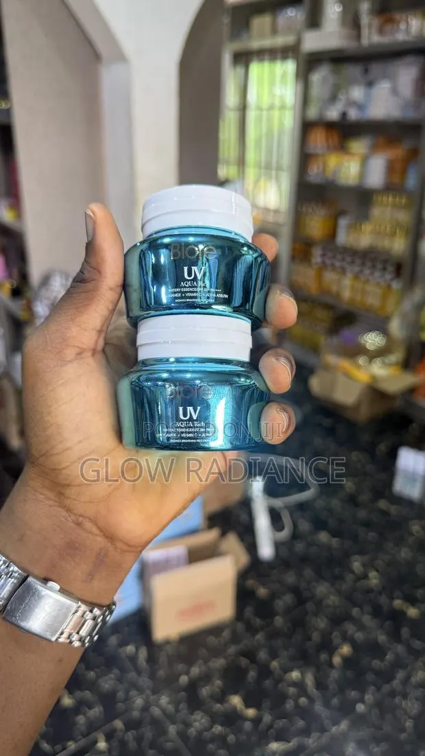 Biore UV Aqua Rich Face Cream · Photo 1