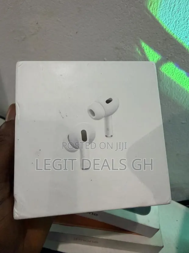 Apple AirPods 2nd Generation · Photo 1