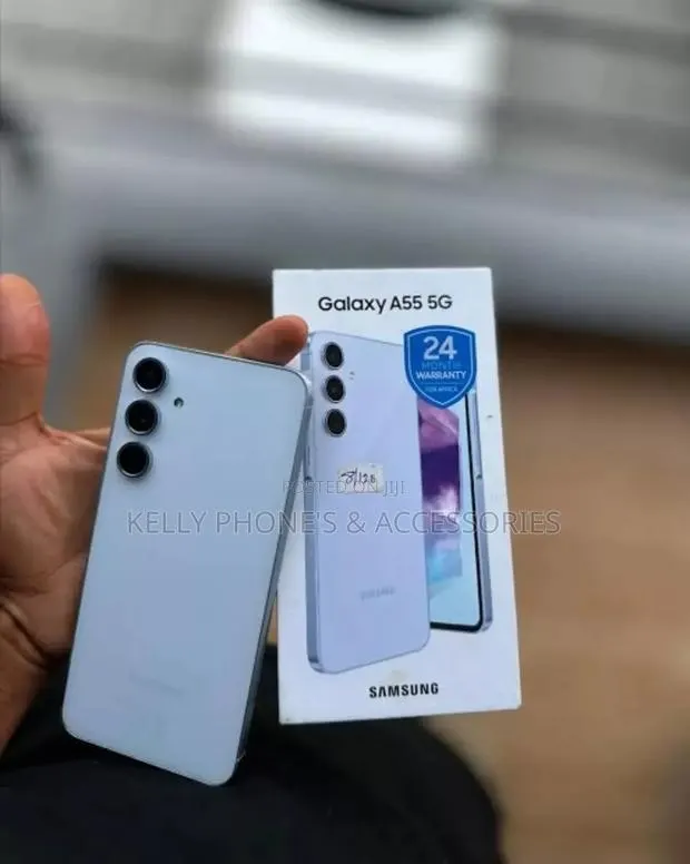 New Samsung Galaxy A55 256 GB White · Photo 1