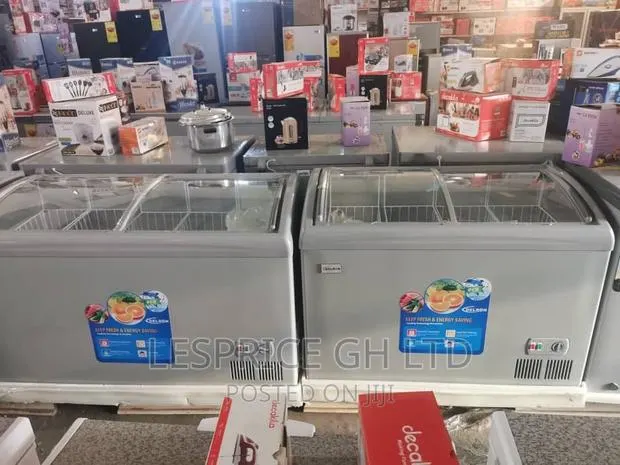 Unique Delron 258L Display Freezer · Photo 1