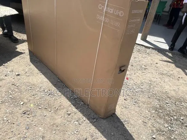 Samsung 75” Uhd Tv Grand Screen Home Cinema Edition · Photo 1