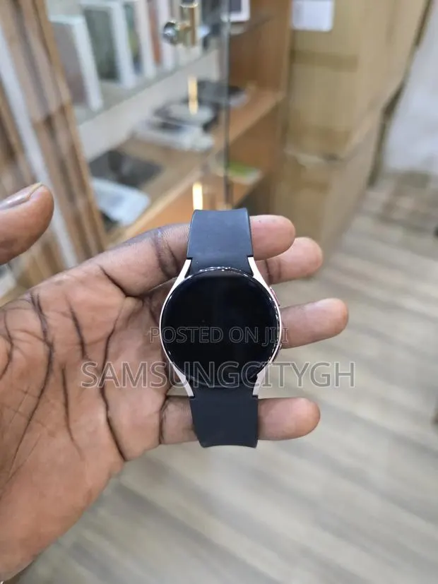 Samsung Watch5 44mm · Photo 1