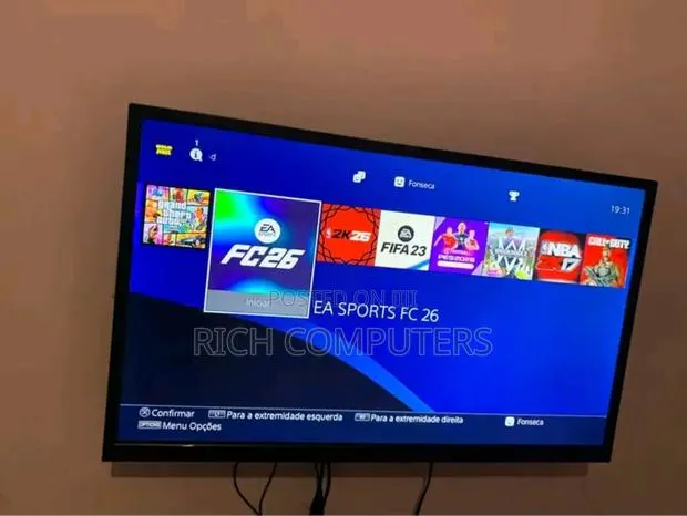 Ps4 Slim Black With No Games · Photo 1
