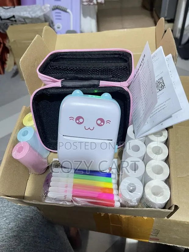 Portable Thermal Label Printer With Papers · Photo 1