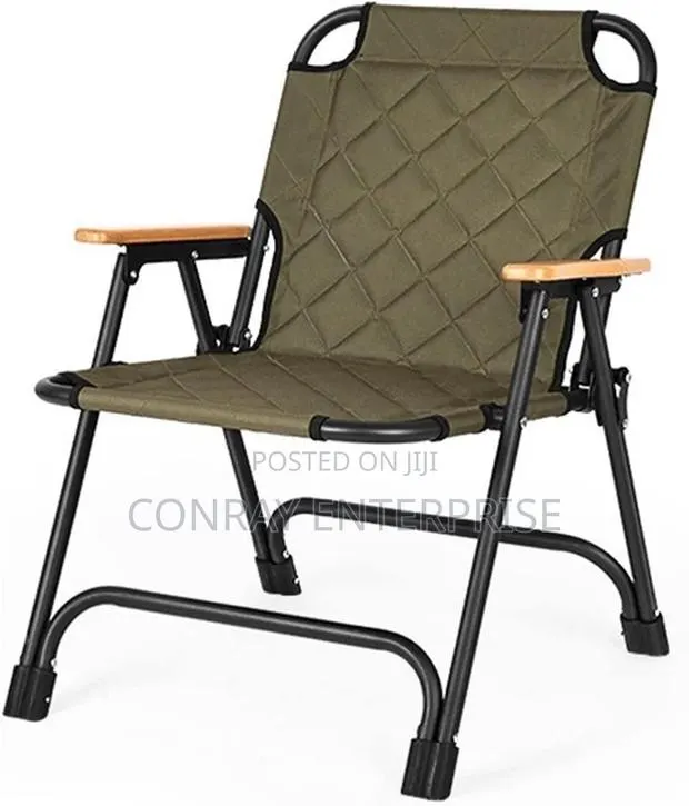 Camping Chair With Wooden Handle. · Photo 1