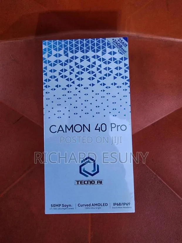 New Tecno Camon 40 Pro 5G 256 GB Black · Photo 1