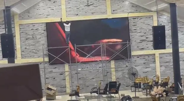Led Screen · Photo 1