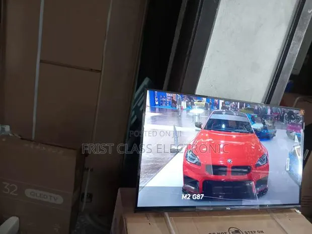 TCL 32 Smart Tv Intelligence That Organizes All Your Apps · Photo 1