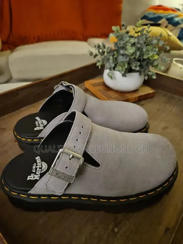 Dr Martens Zebzag Platform Grey · Photo 1
