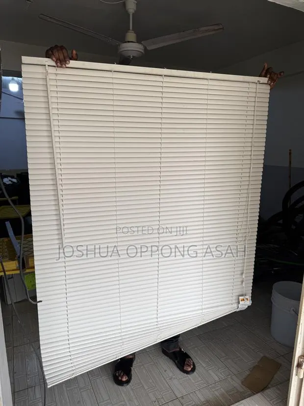 Blind Curtains(Canadian Standard) · Photo 1
