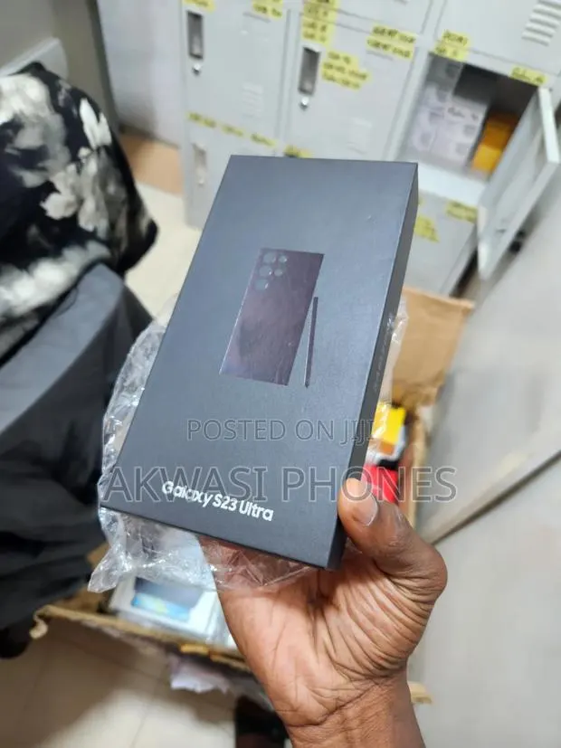 New Samsung Galaxy S23 Ultra 512 GB Black · Photo 1
