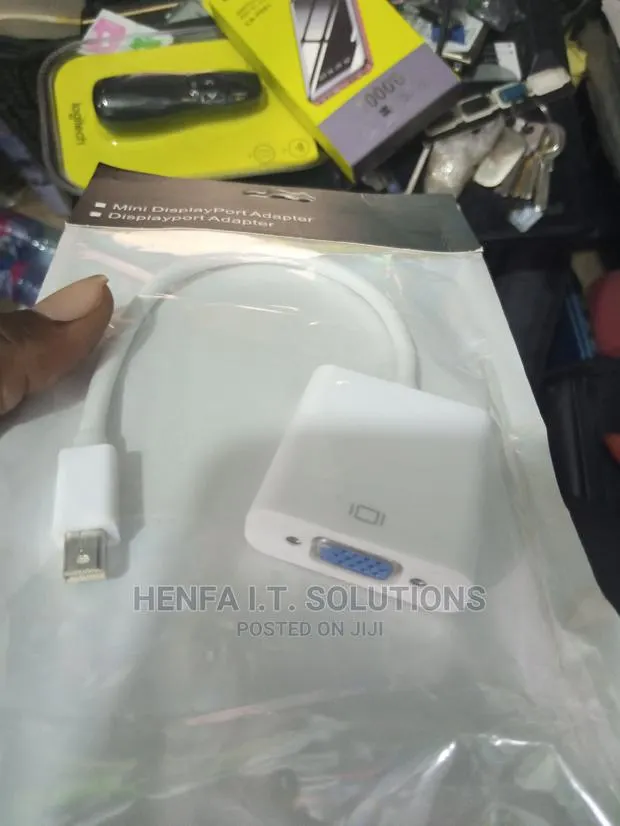 Mini Displayport (Dp) to Vga Port Adaptor · Photo 1