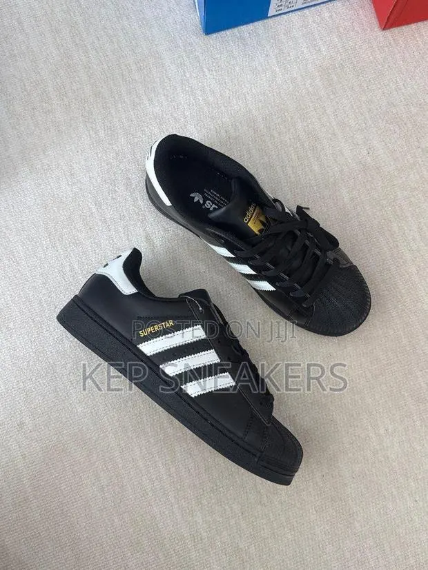 Adidas Originals Superstar Foundation · Photo 1