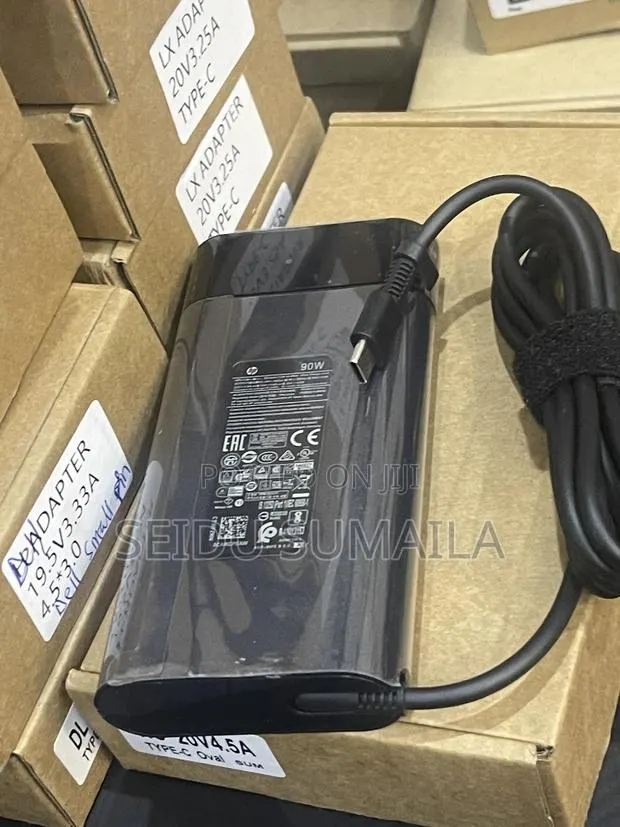 Hp Type C Charger 90w · Photo 1