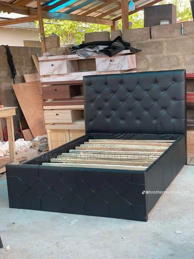 Affordable Double Bed · Photo 1
