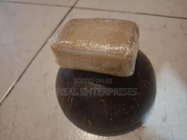 Natural Shea Butter Soap · Photo 1