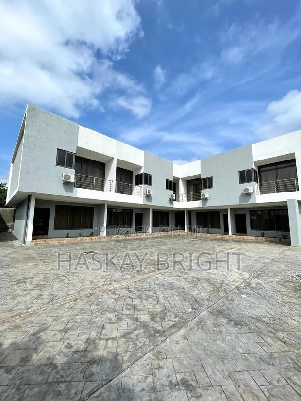 Furnished 2bdrm Apartment in Abelemkpe for rent · Photo 1