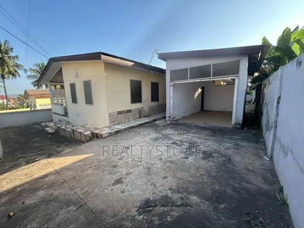 4bdrm House in Ashongman Estate, Accra Metropolitan for sale · Photo 1
