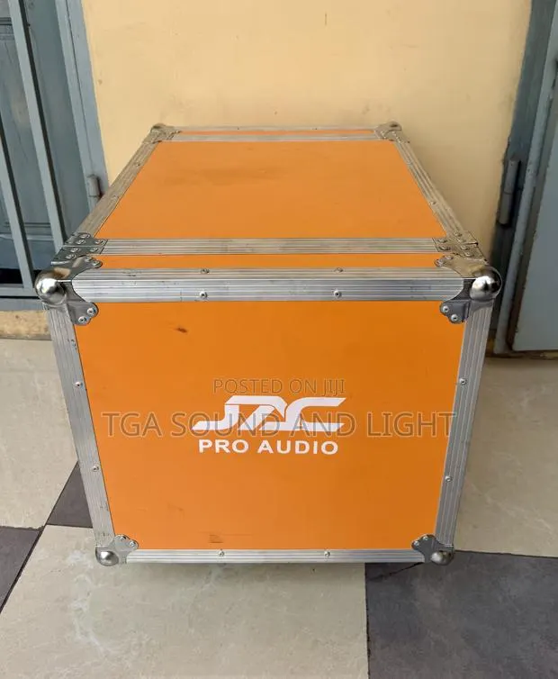 Jac 10u Amplifier Rack/Flight Case · Photo 1