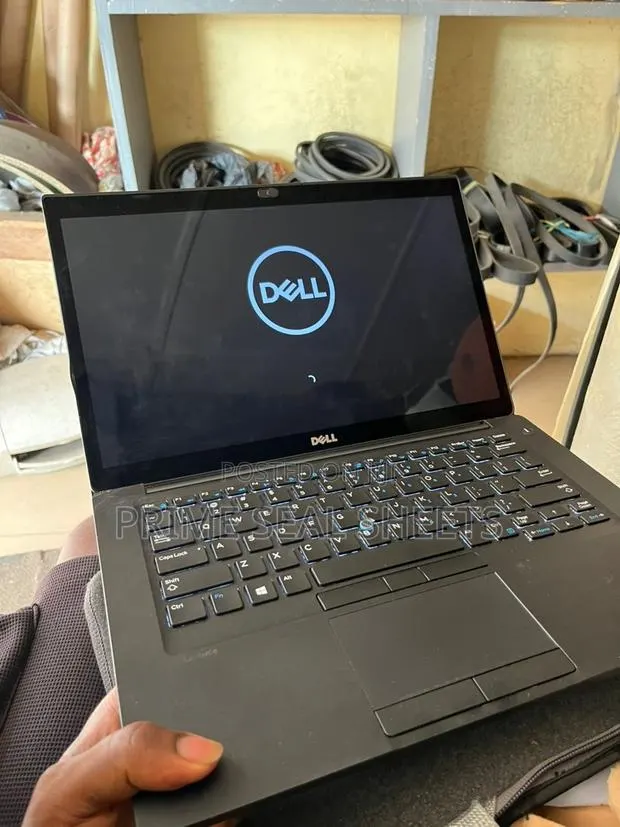 Laptop Dell Latitude 7480 8GB Intel Core i5 SSD 256GB · Photo 1