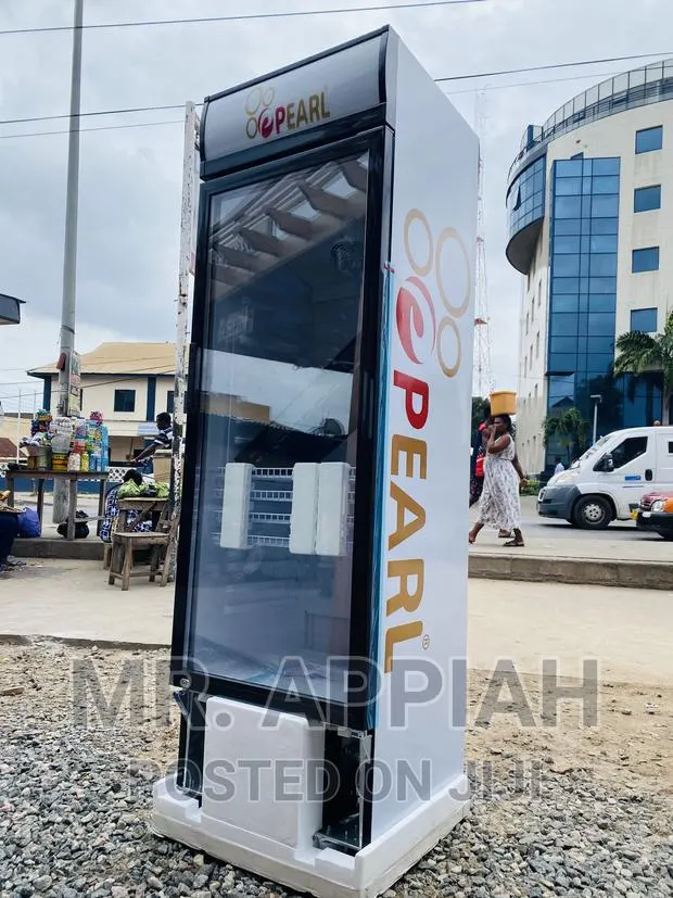 Quality Pearl PVC 424-2b See-Through Display Fridge · Photo 1