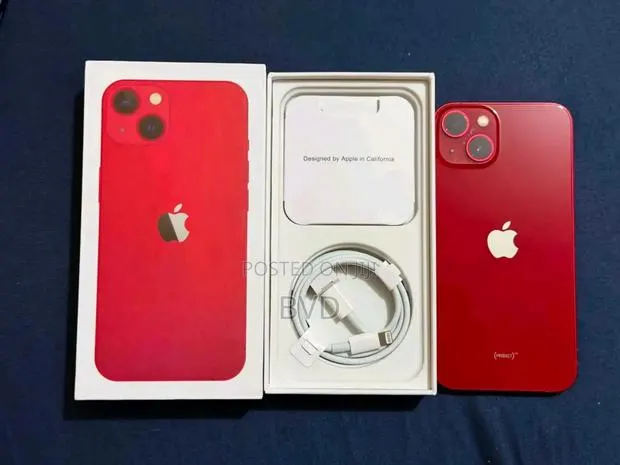 New Apple iPhone 13 256 GB Red · Photo 1