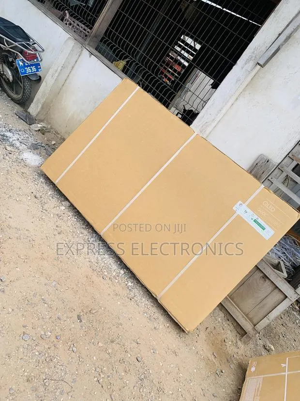 High Quality Slim Qled Samsung 75”Q60c Television · Photo 1