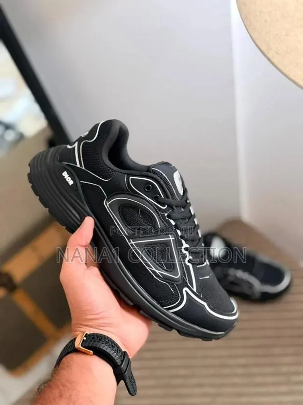 Dior B30 Sneakers “In Four Colors” · Photo 1