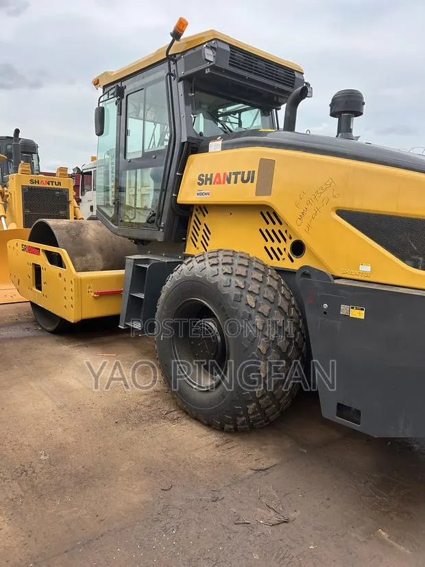 Road Roller · Photo 1