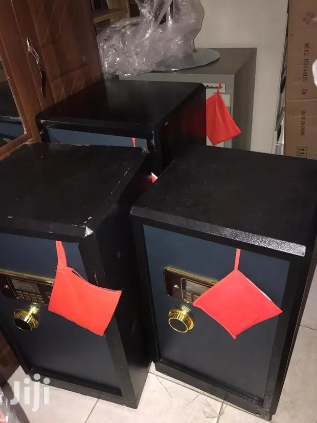 Fireproof Money Safe. · Photo 1