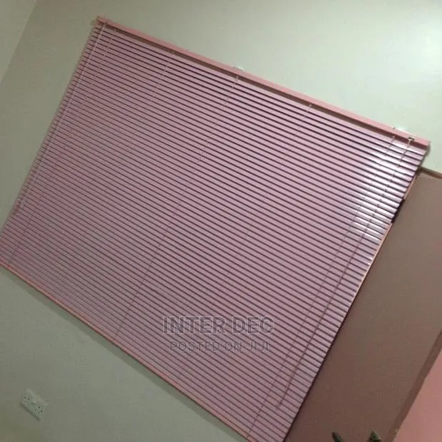 Pink Venetian Blinds Curtains · Photo 1
