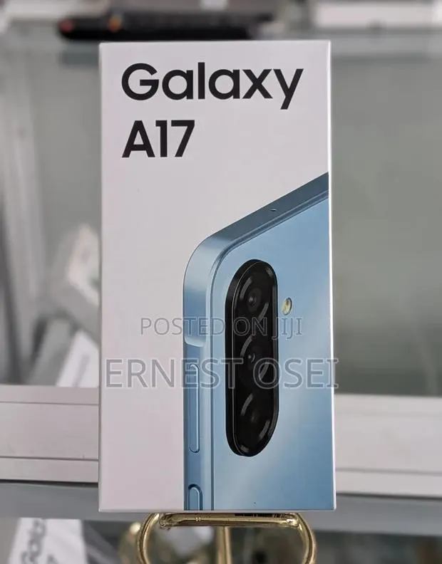 New Samsung Galaxy A17 128 GB Blue · Photo 1