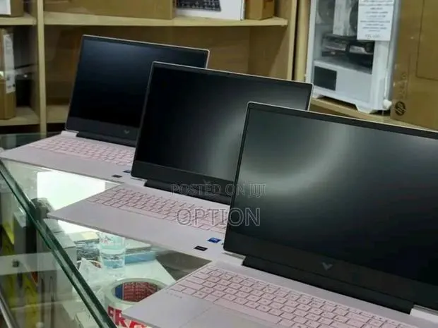 New Laptop HP Pavilion 15 16GB Intel Core i5 SSD 1T · Photo 1