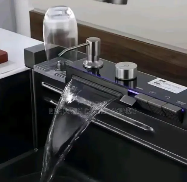 Led Smart Kitchen Sink · Photo 3