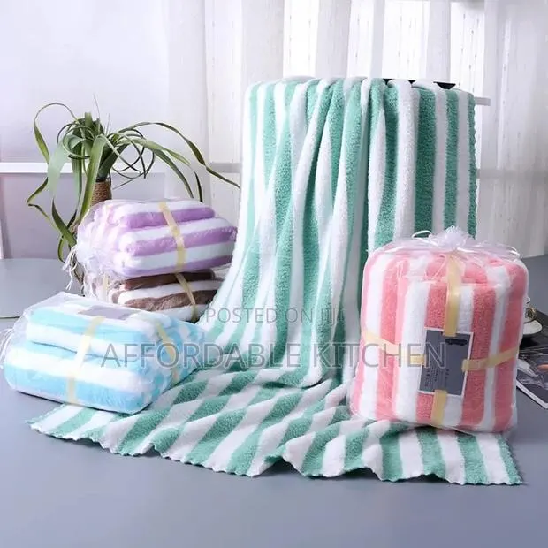 Luxurious Wave Towel Set · Photo 1