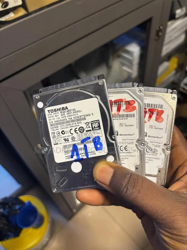 1tb HDD Laptop · Photo 1