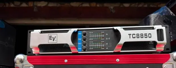 This Is an Electro-Voice (EV) TC8850 Professional 4-Channel Power Amp · Photo 1