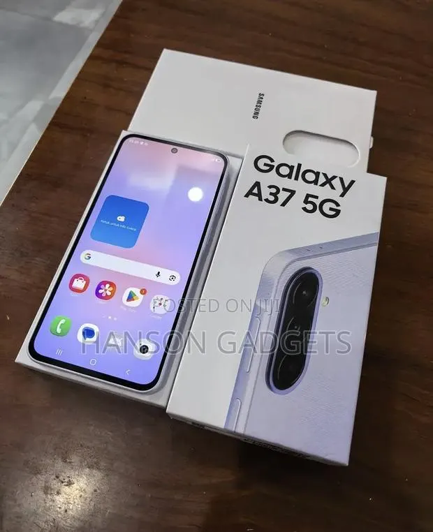 New Samsung Galaxy A37 256 GB Purple · Photo 1