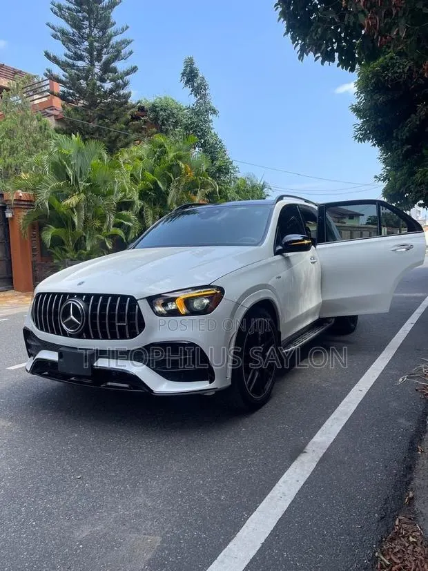 New Mercedes-Benz E53 AMG AMG E 53 4MATIC+ 2023 White · Photo 1