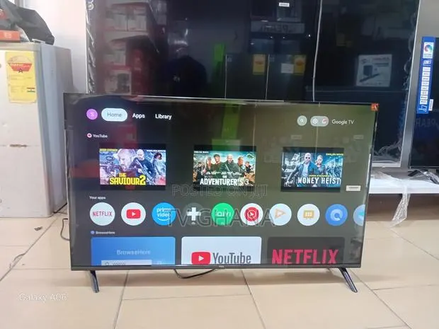 TCL 43” Smart Google Tv — Netflix/Youtube Built-in 43 TVS 43 · Photo 1