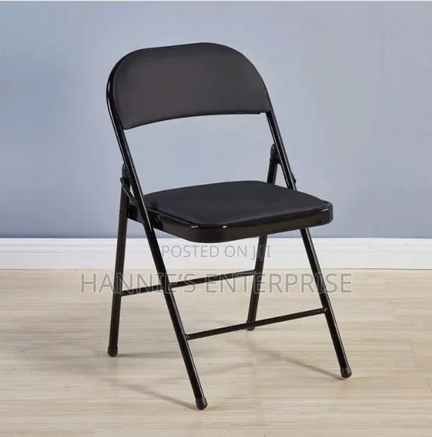Black Padded Folding Chair · Photo 1