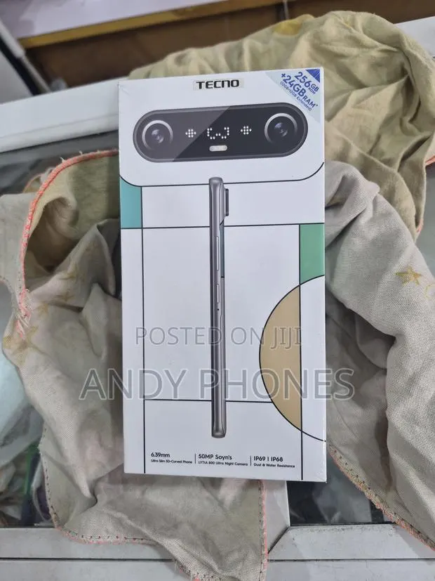 New Tecno Camon Slim 256 GB White · Photo 1