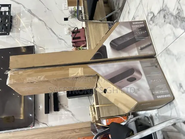 Ultra Modern Bluetooth 3.1.2ch Electric Samsung Hw-S80cb Soundbar · Photo 1