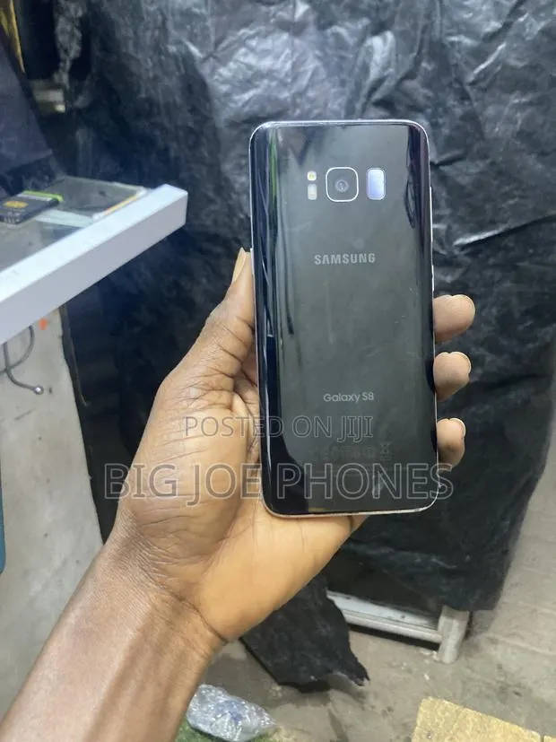 Samsung Galaxy S9 64 GB Black · Photo 1