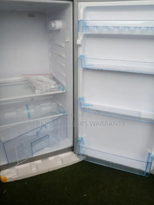Super Chilling Refrigerator H a 250L Refrigerator · Photo 1